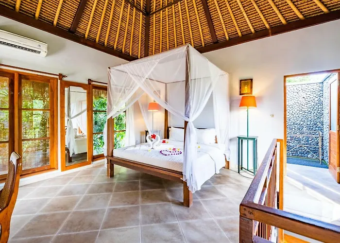 Taman Selini Wahana Beach Resort