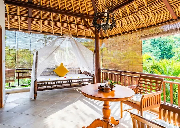 Taman Selini Wahana Beach Resort